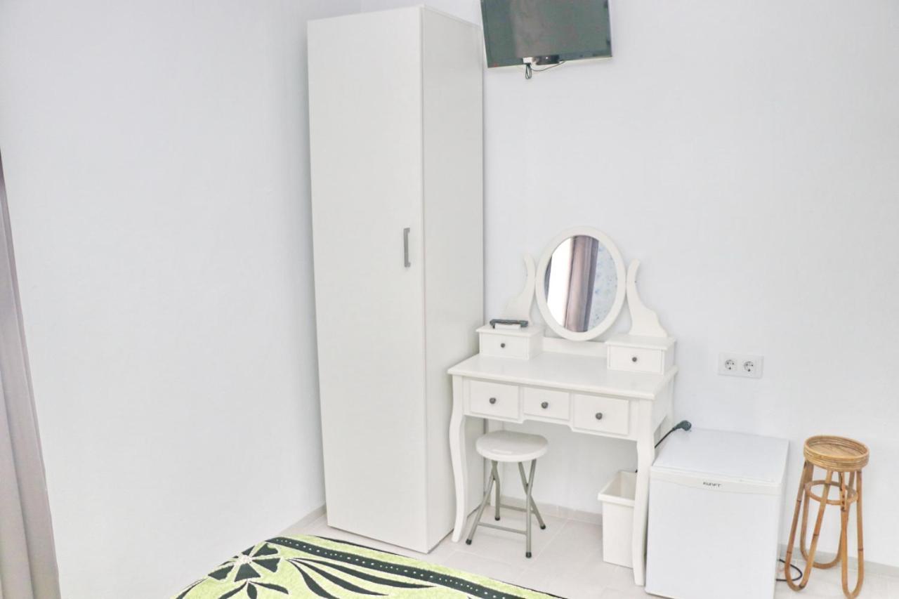 Habitacion Canaveral Playa Conil I โกนิล เด ลาฟรอนเตรา ภายนอก รูปภาพ